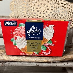 NEW! Glade Christmas Holiday Candy Cane Crush & Vanilla Candle Set 2 Pack